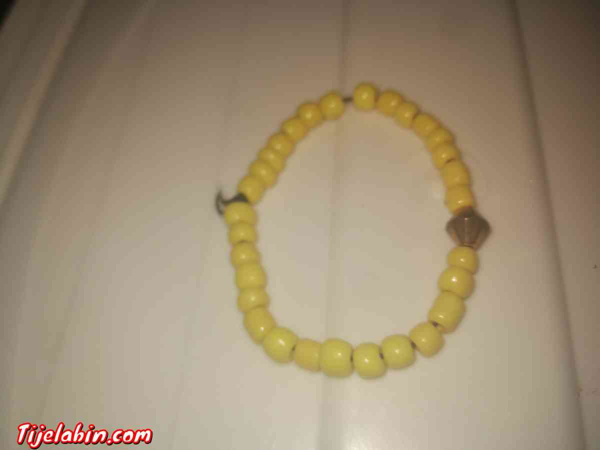 braclet jaune simple