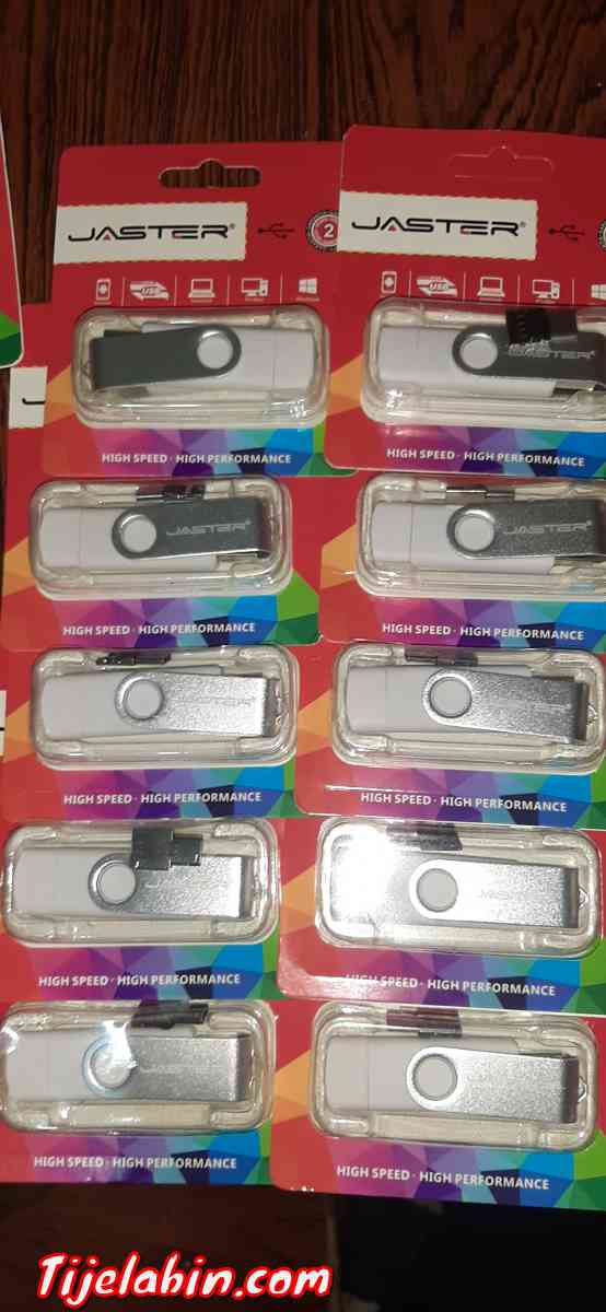 فلاش ديسك 8 جيغا 3 type - El Achir, Bordj Bou Arreridj - Tijelabin