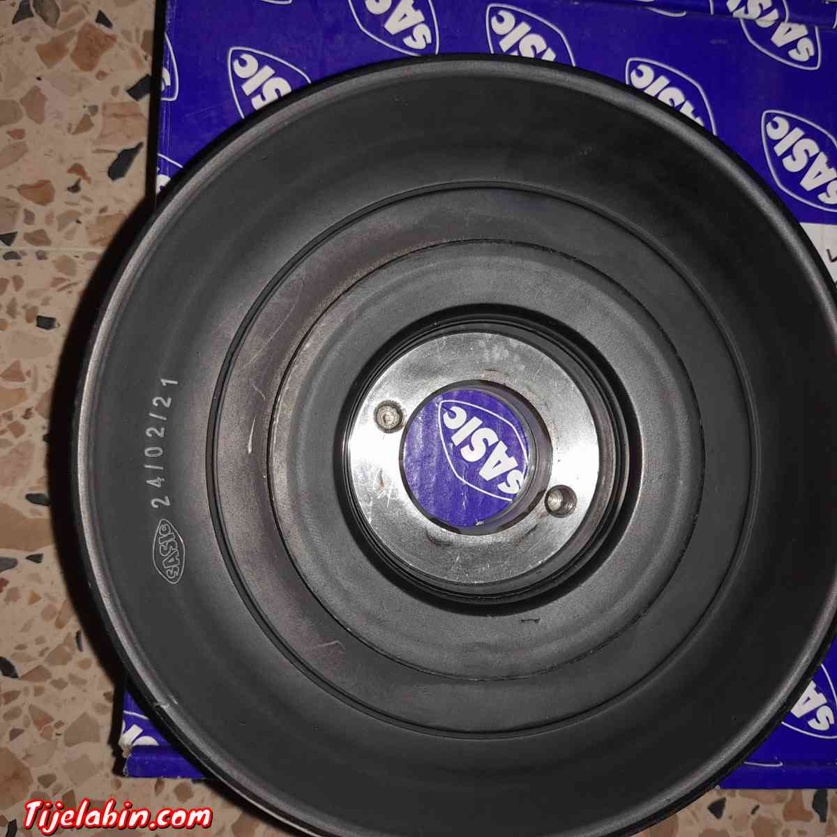 بكرة سيارة xsara