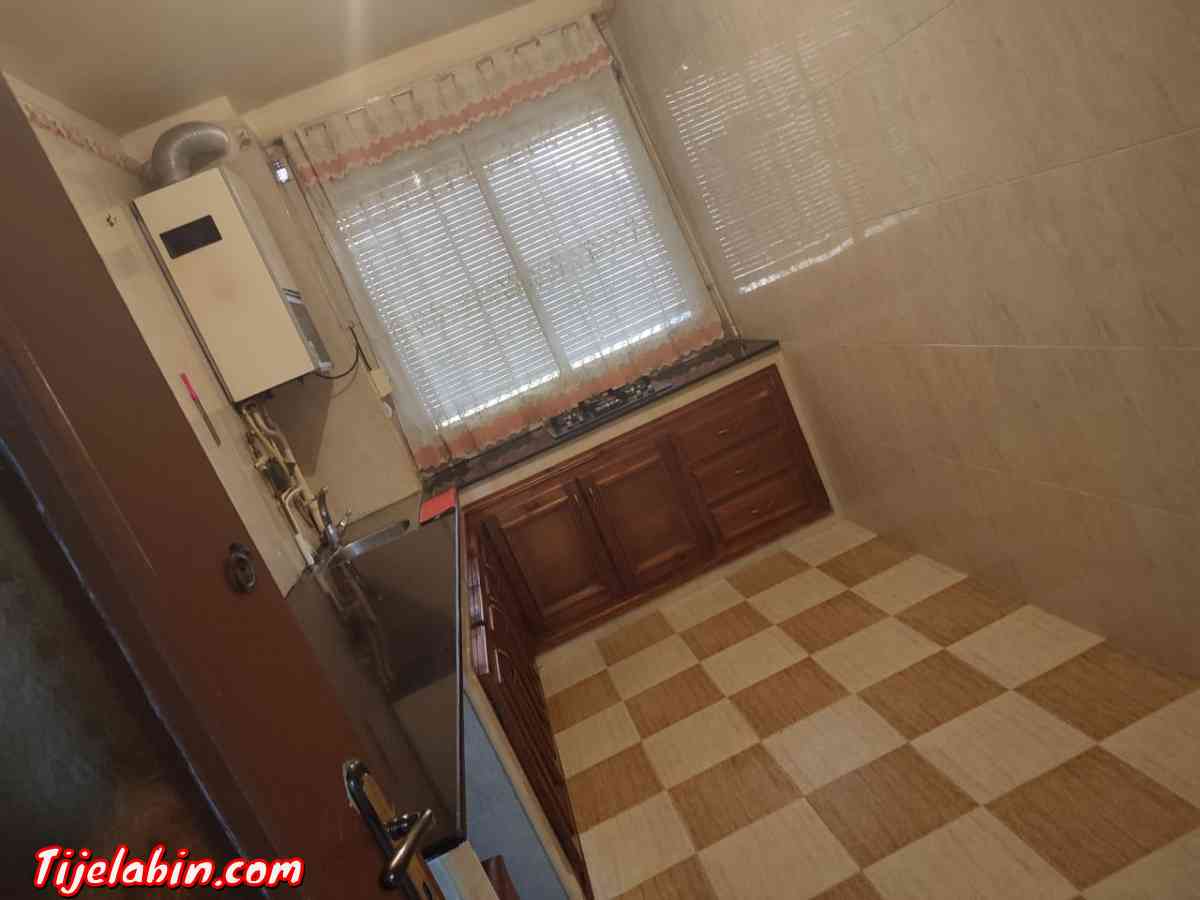 كراء شقة بسطيف وسط المدينة - Setif, Setif - Tijelabin