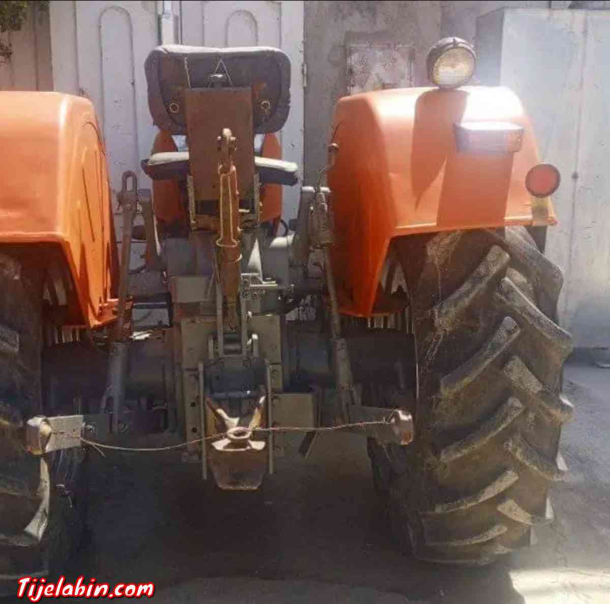 جرار فلاحي نوع سيرتا - Ain Beida, Oum El Bouaghi - Tijelabin