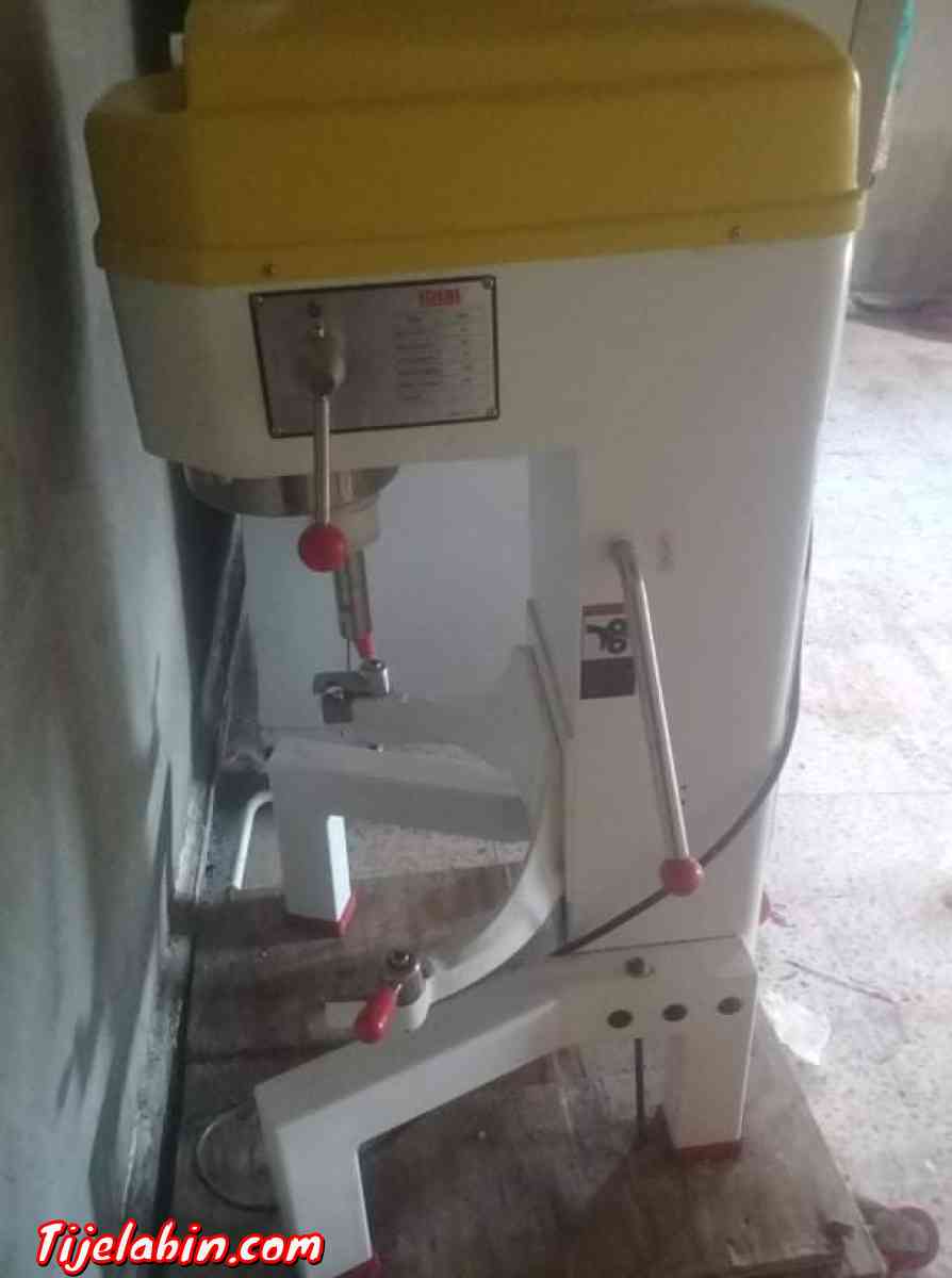 اجهزة جديدة للعمل الحلويات و بيتزيريا من يهمه الامر يتصل .. - Freha, Tizi Ouzou - Tijelabin