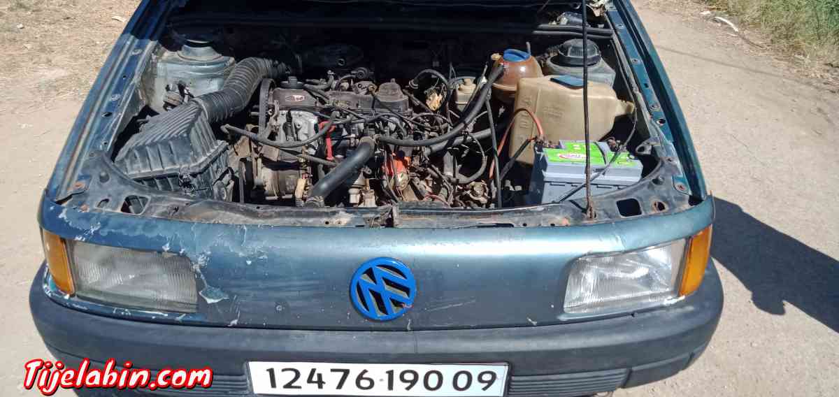 Passat cl 1990 - Oued El Alleug, Blida