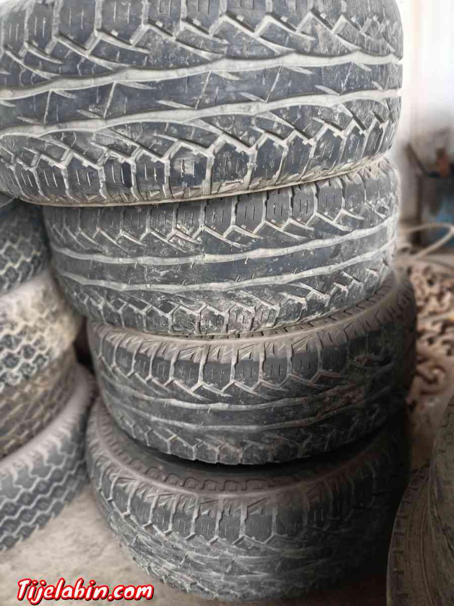 pneus 4x4 toutes terrains