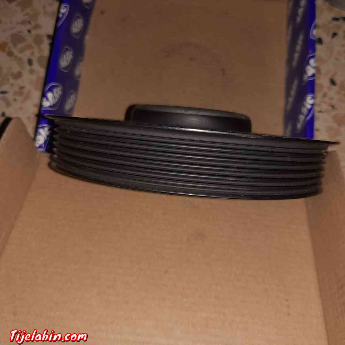 بكرة سيارة xsara - Tiaret, Tiaret - Tijelabin