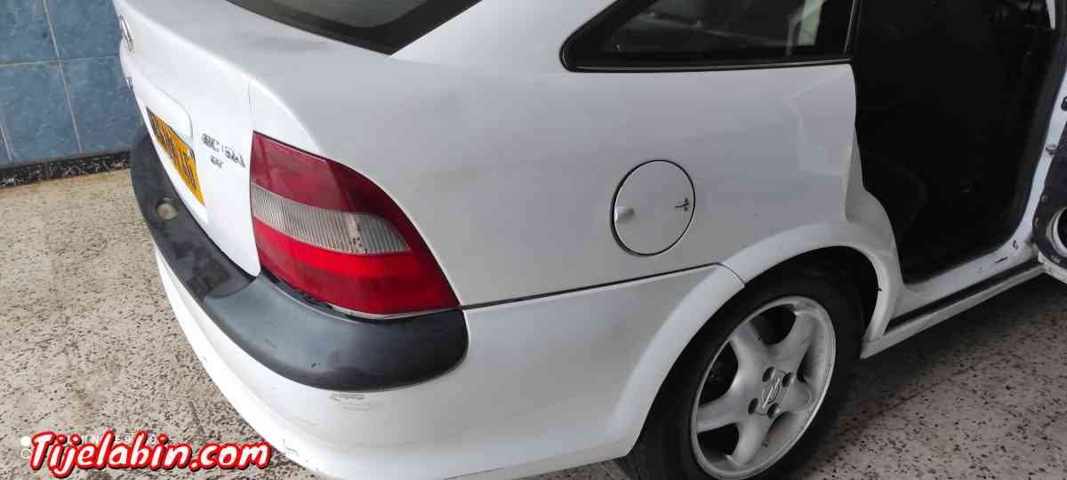 Opel Vectra - Khenchela, Khenchela - Tijelabin