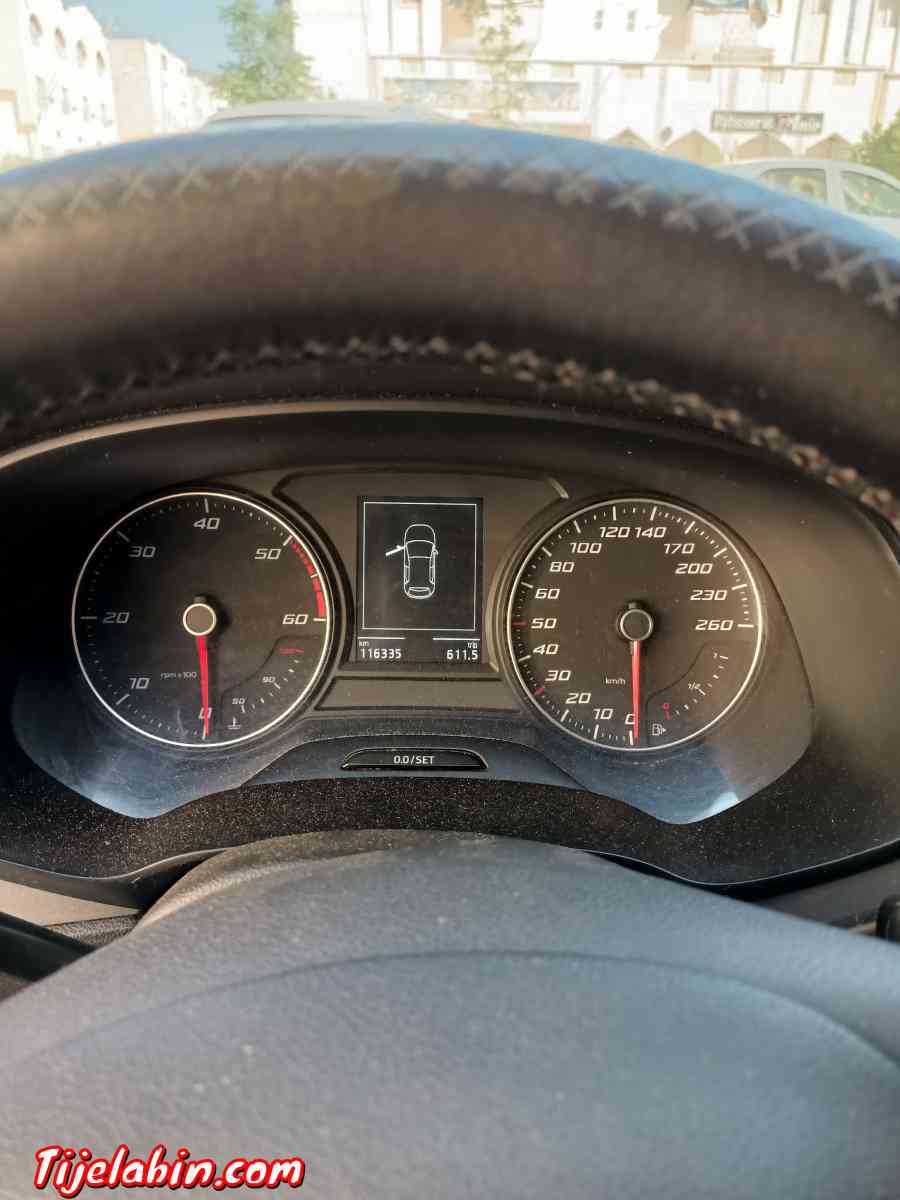 voiture - El Oued, El Oued - Tijelabin