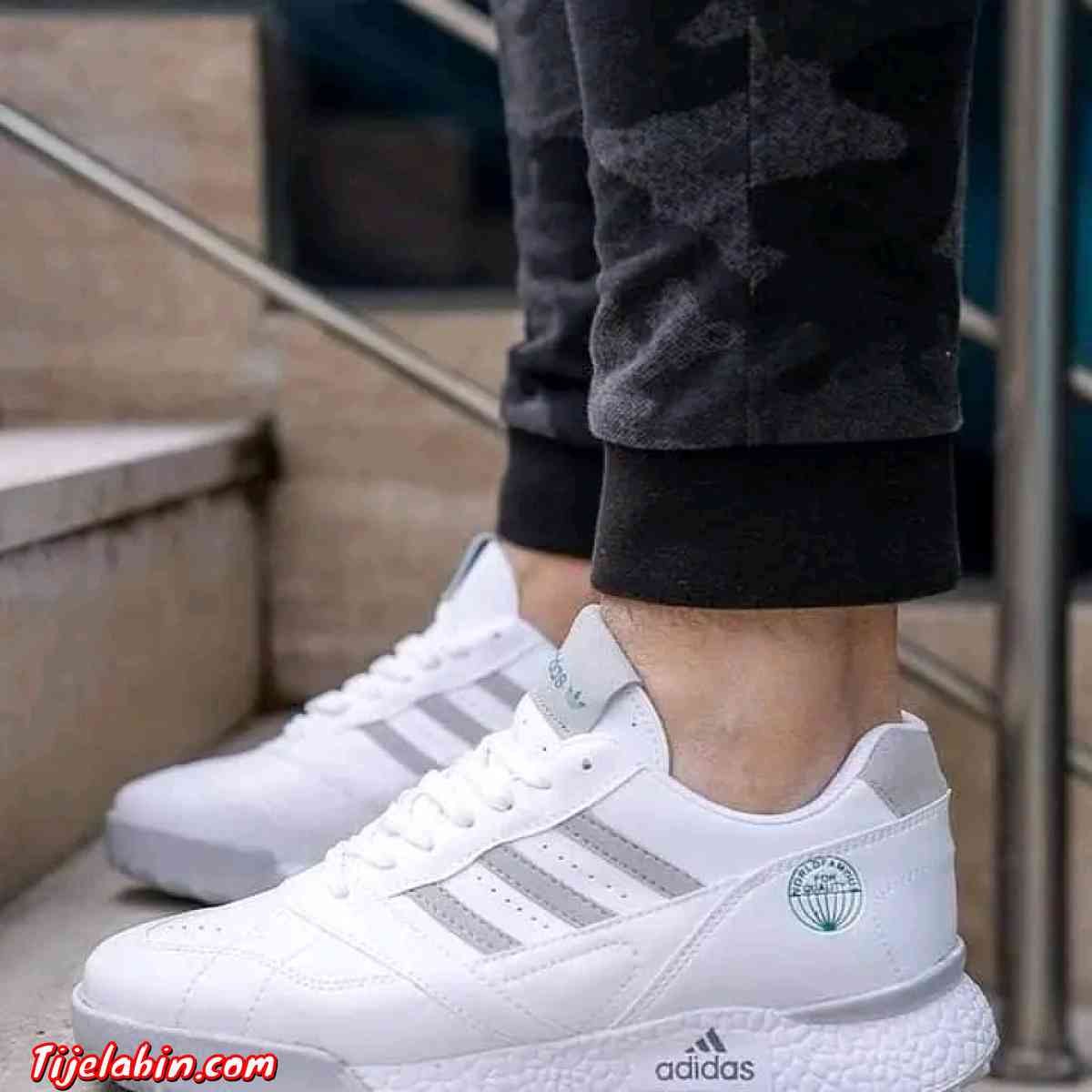 احذية رجالية جميلة جدا  خاوتي - Boufarik, Blida - Tijelabin