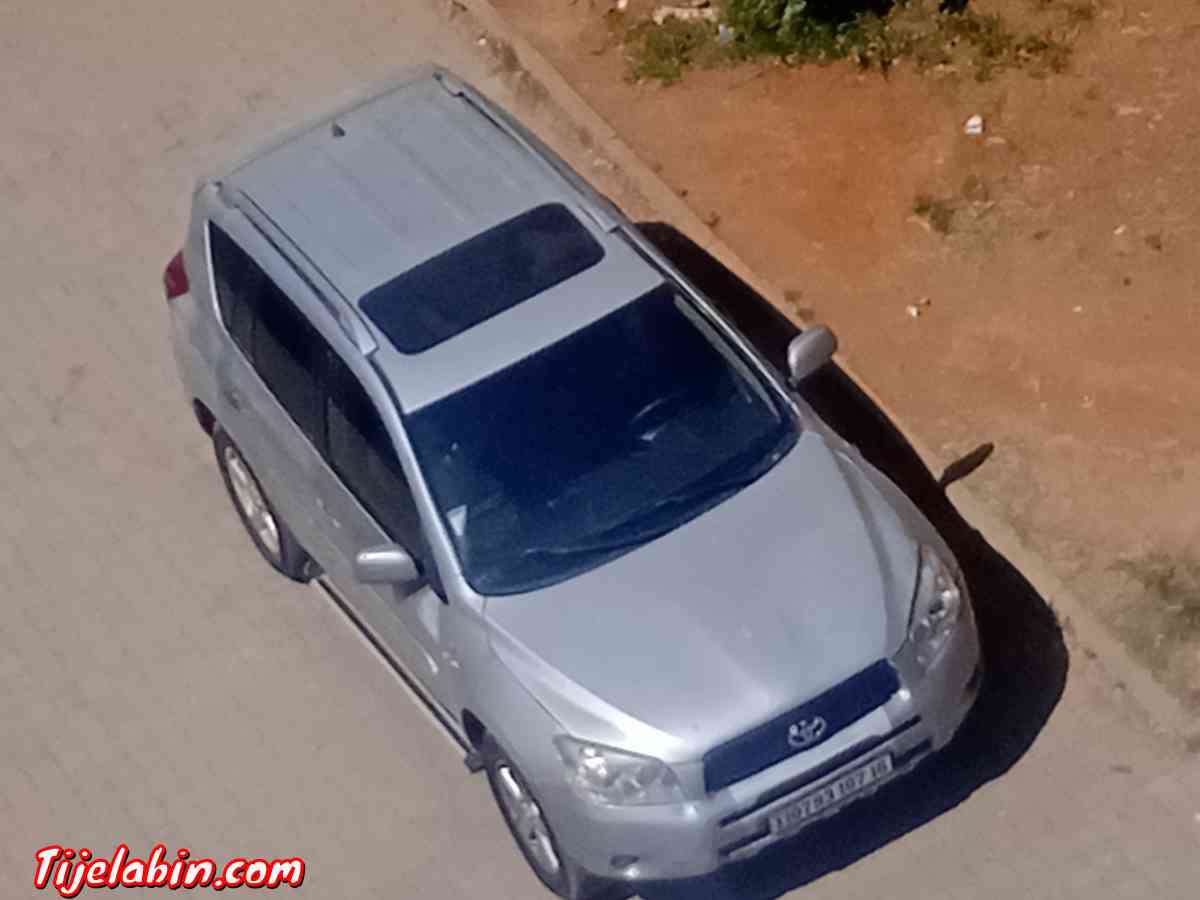 Toyota Rav 4 - Alger Centre, Alger