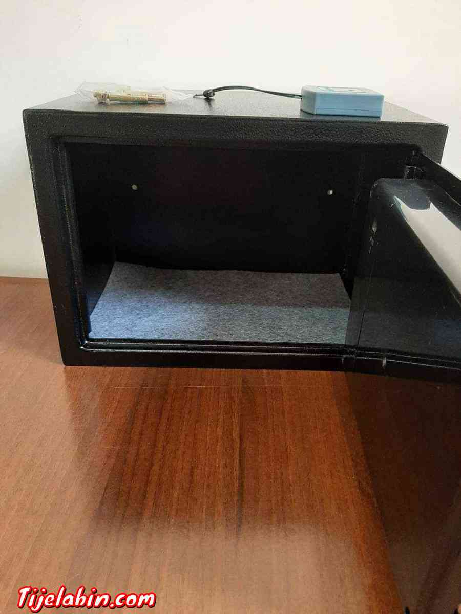 Coffre fort N2 ORIGINAL nv modèle - Bab Azzouar, Alger