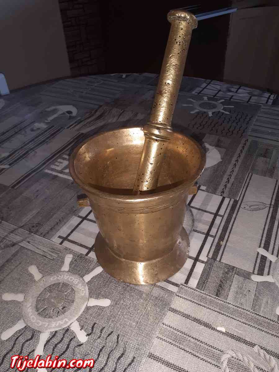 مهراس كبير للبيع