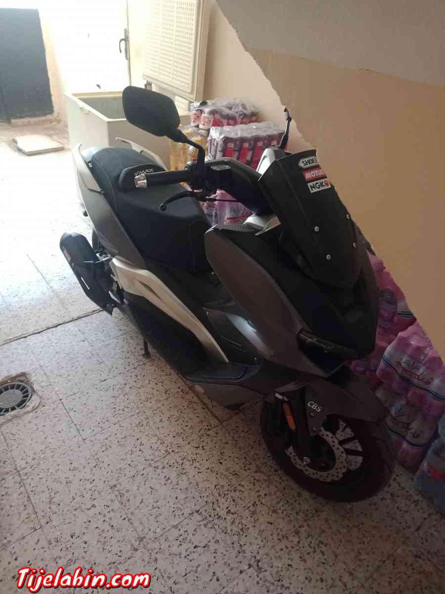moto vmax - Ahmer El Ain, Tipaza - Tijelabin