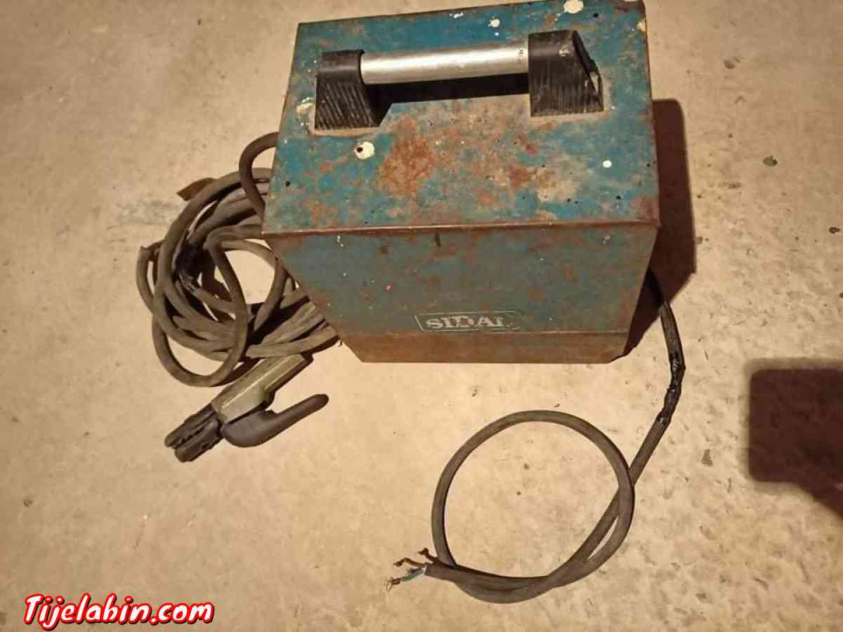 ادوات التلحيم - Relizane, Relizane - Tijelabin