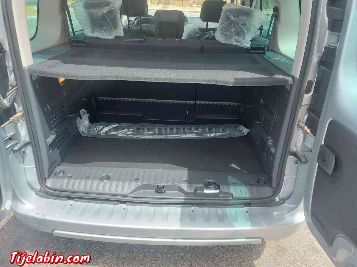 Kangoo 2021 - Chlef, Chlef - Tijelabin