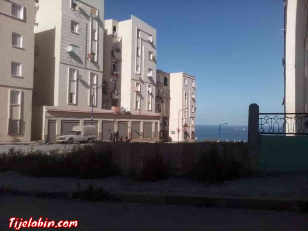 محل للبيع - Jijel, Jijel - Tijelabin