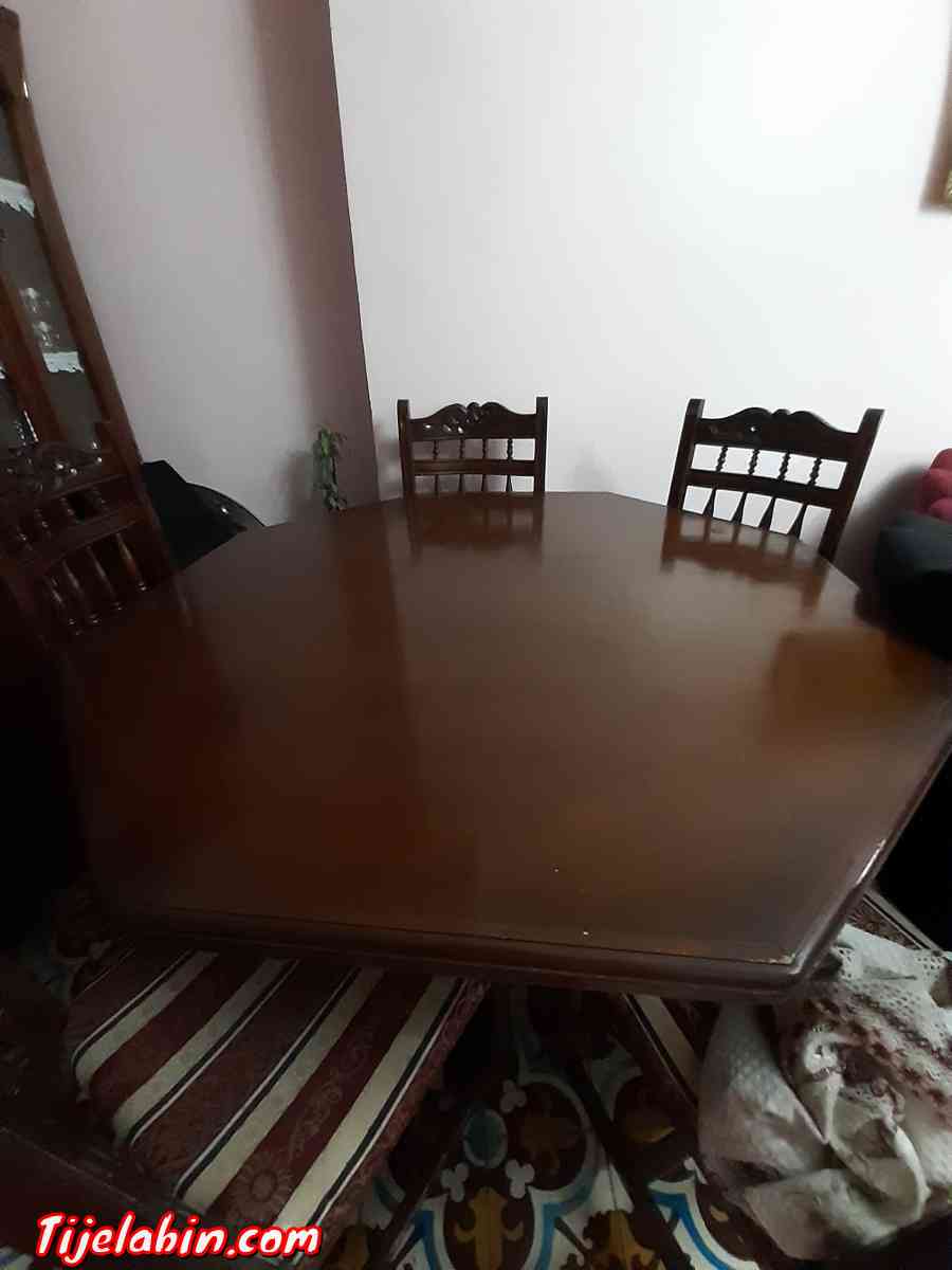 table salle à manger avec 6chaise