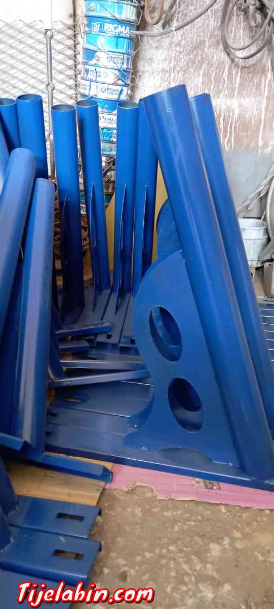 كروس لاعمدة الاناره الكهربائية - El Oued, El Oued - Tijelabin