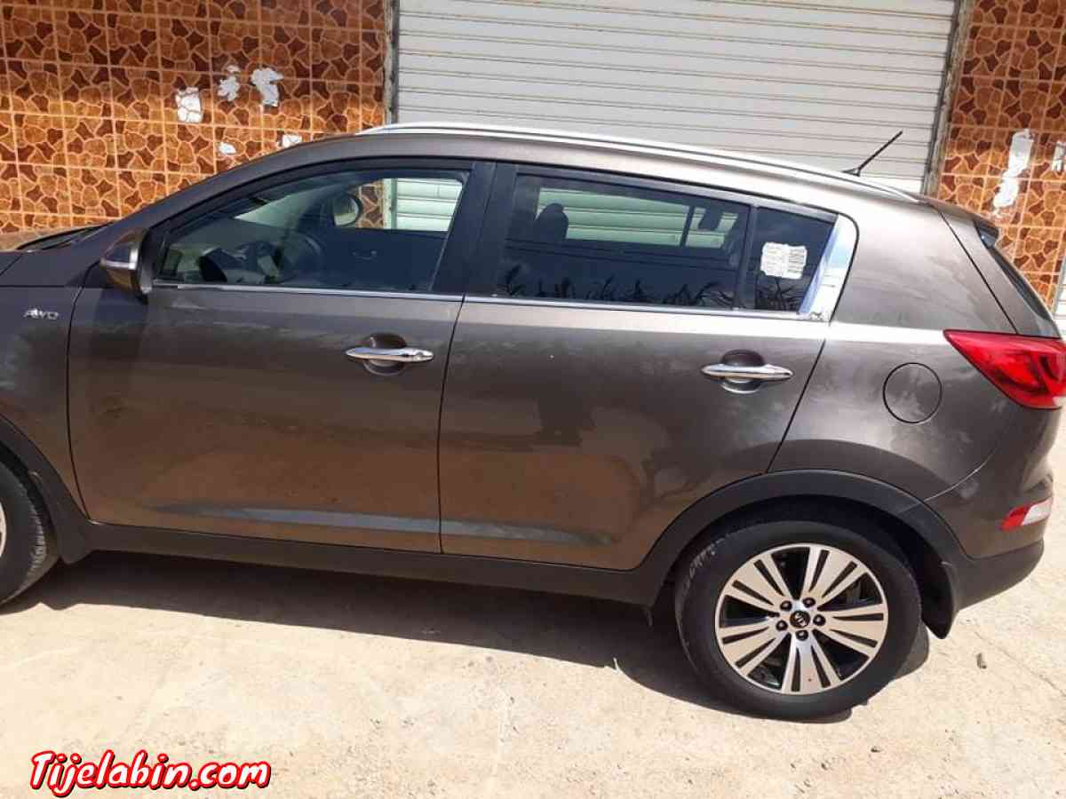 سيارة spurteg - Achaacha, Mostaganem - Tijelabin