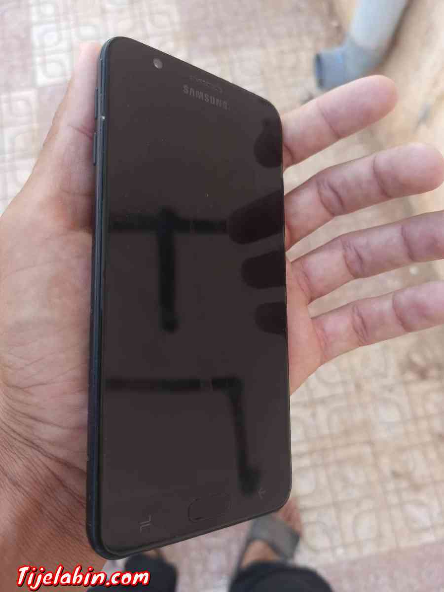 سامسونغ جي 7 برايم زاجا تاع الكاميرا مكانش و الكاميرا تتنظف - Doui Thabet, Saida - Tijelabin