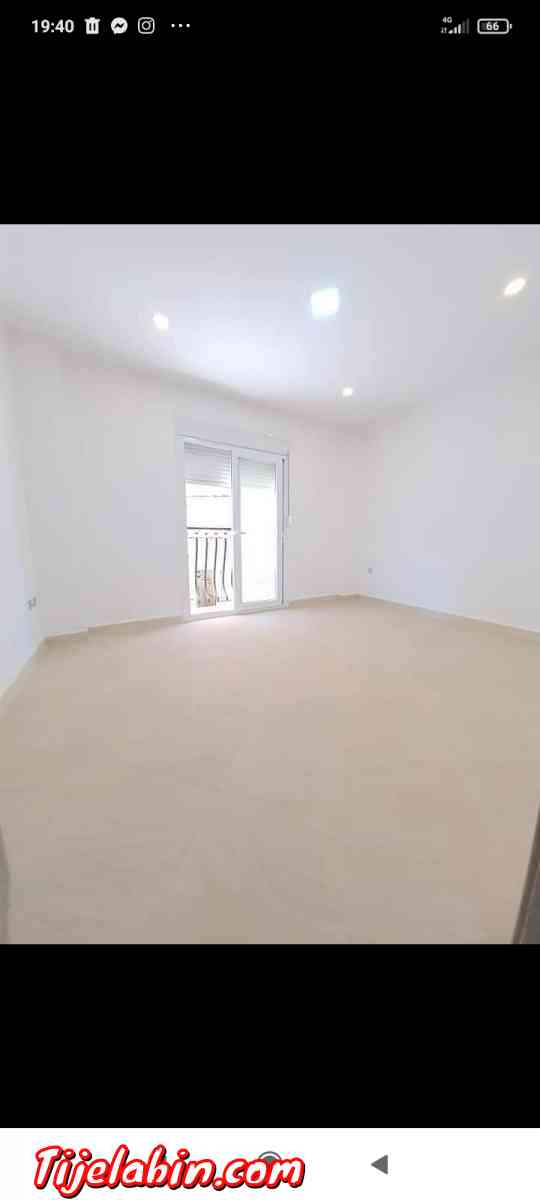 شقة ثلاث غرف