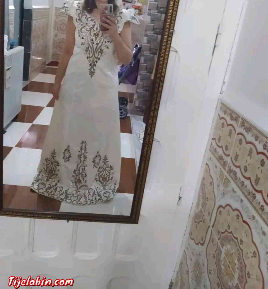 قندورة بيضا لتصديرة - El Khroub, Constantine - Tijelabin