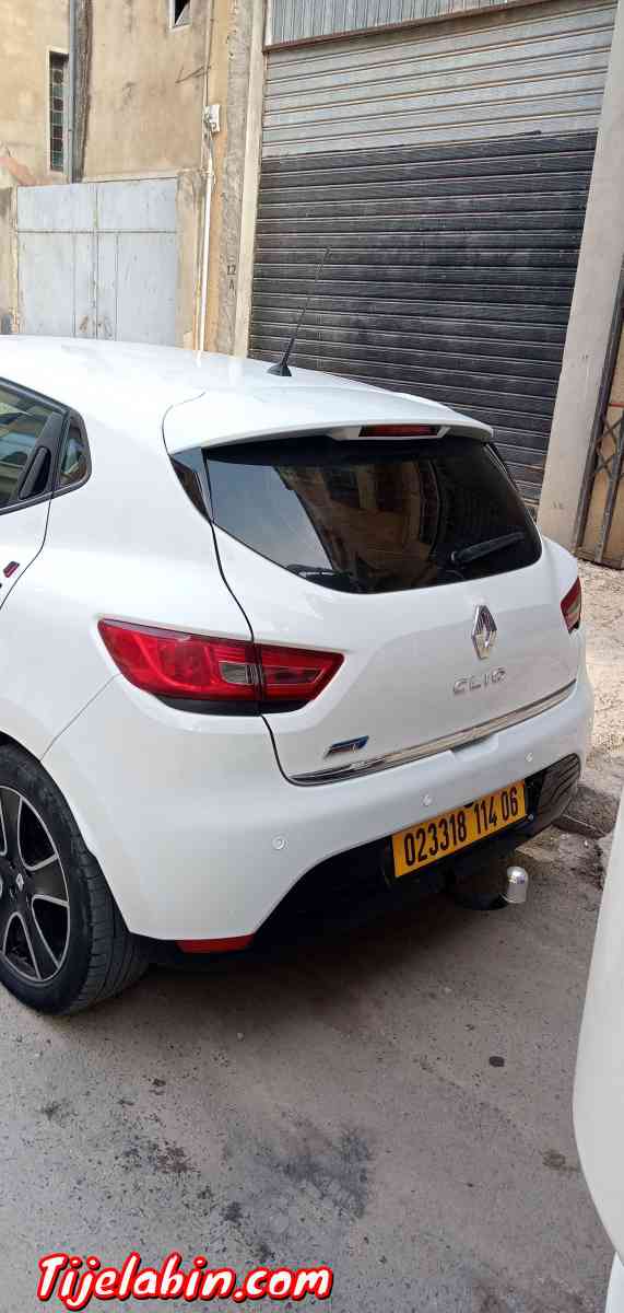 Clio 4 limited année 2014 - Sidi Aich, Béjaïa