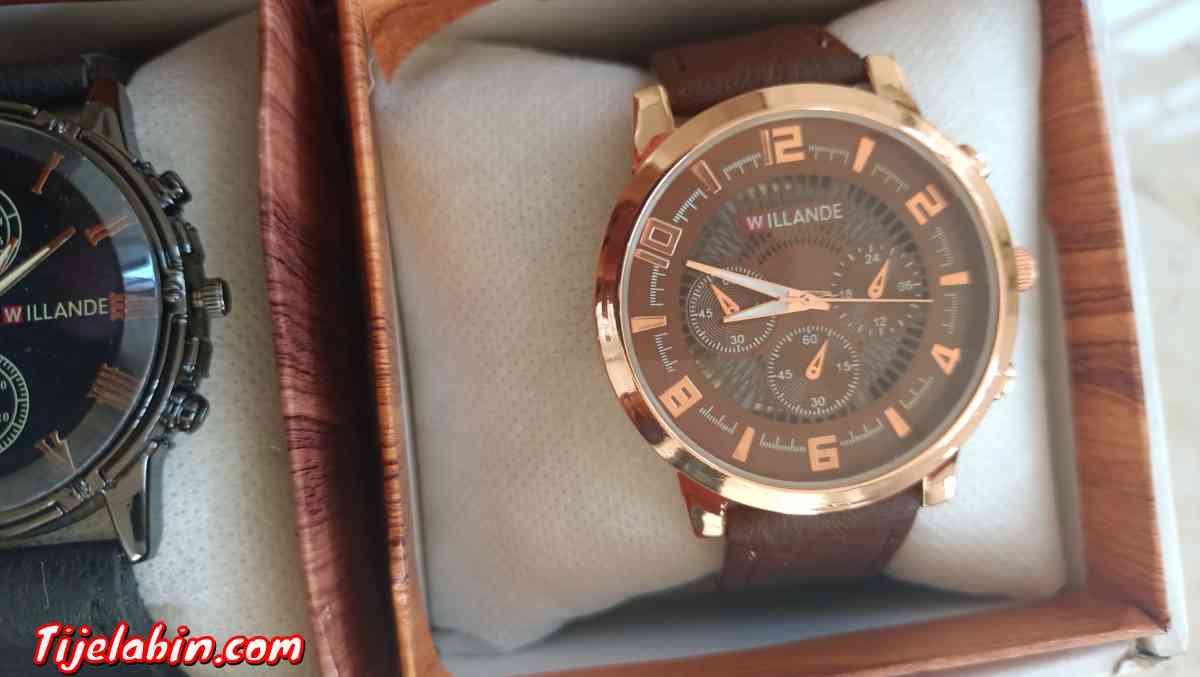 ساعات رجال و نساء - Bir Ghbalou, Bouira - Tijelabin