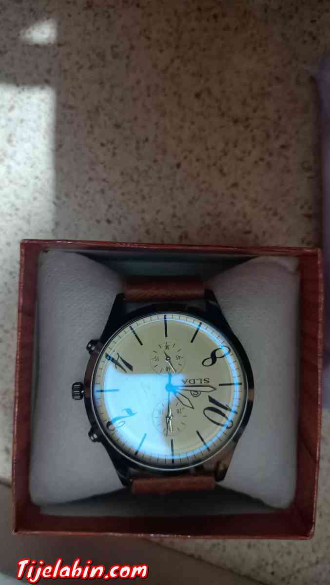 ساعات رجال و نساء - Bir Ghbalou, Bouira - Tijelabin