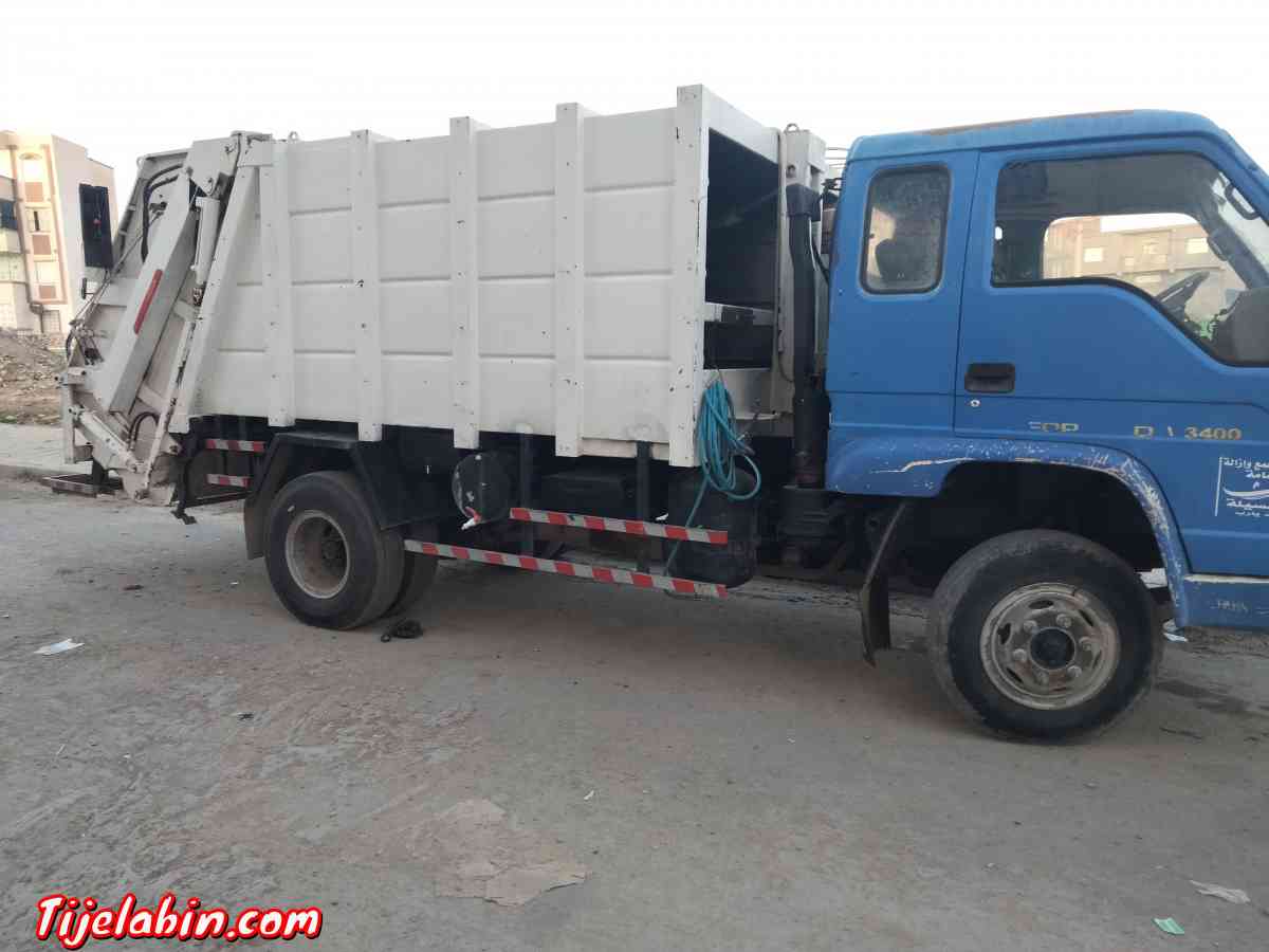 شاحنة جمع القمامة - Alger Centre, Alger - Tijelabin