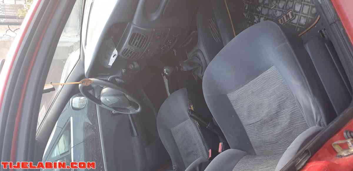 megane 1.9 dti 2002 - Agouni Gueghrane, Tizi Ouzou - Tijelabin