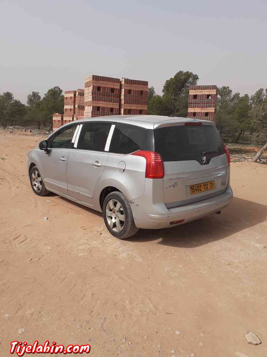 Peugeot 5008 - El Bayadh, El Bayadh