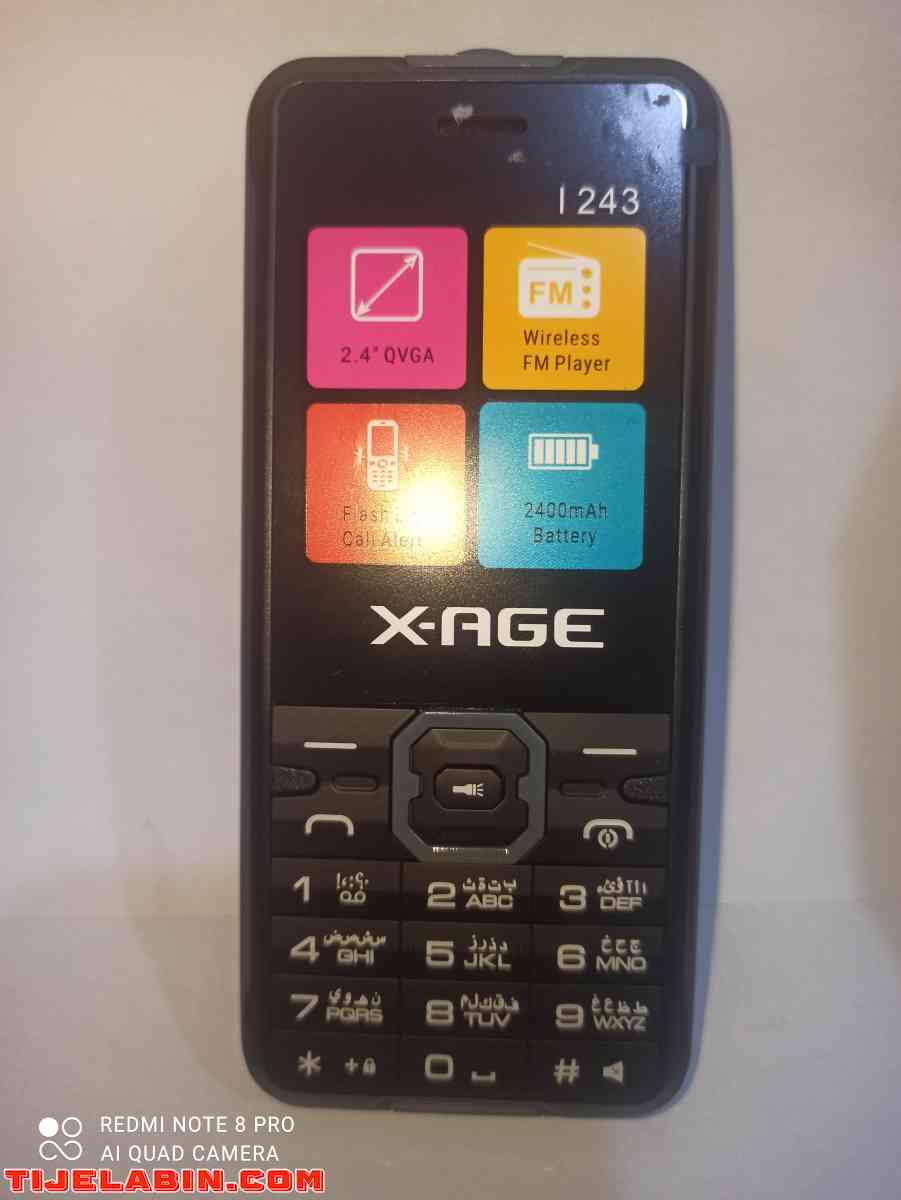 هاتف أنيق بطرية قوية إضائة جانبية وميزات أخرى - Blida, Blida - Tijelabin