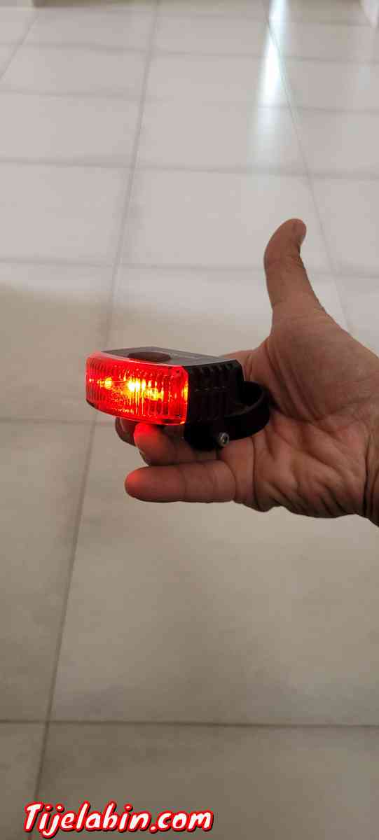 lampe arrière de velo - Tlemcen, Tlemcen - Tijelabin