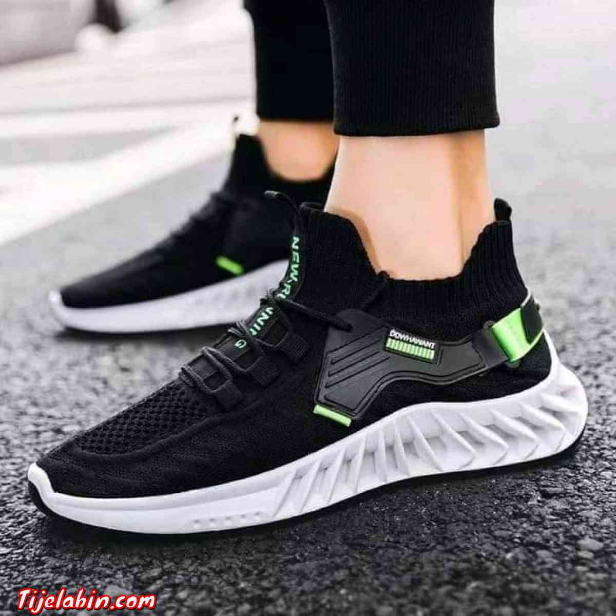 حذاء قماش - Ouled Boudjemaa, Ain Temouchent - Tijelabin