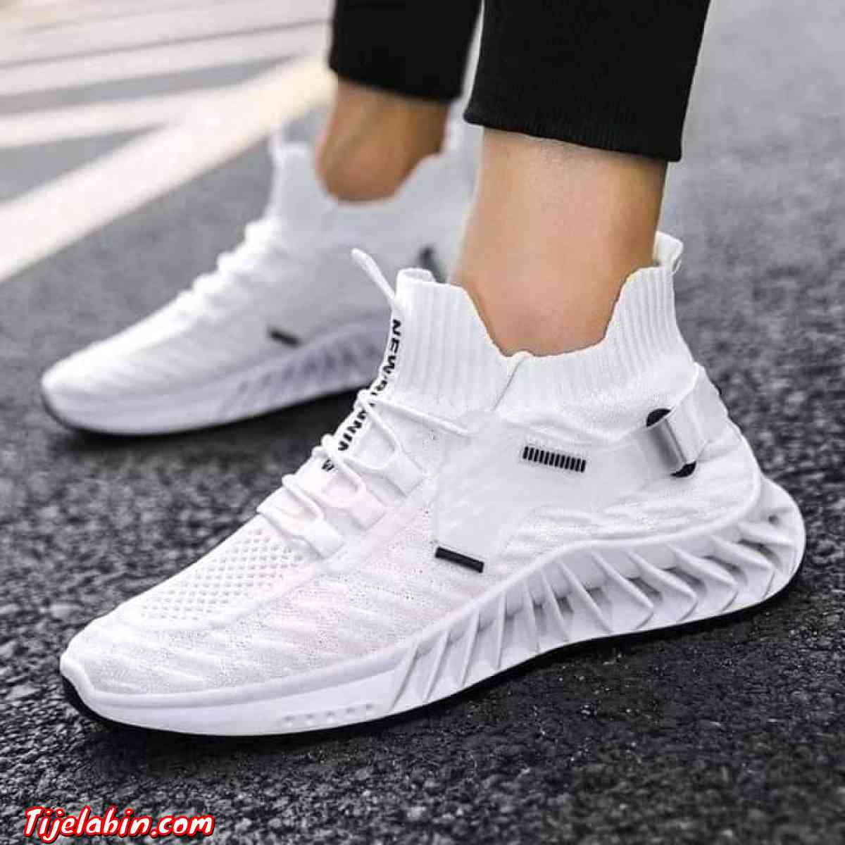 حذاء قماش - Ouled Boudjemaa, Ain Temouchent - Tijelabin