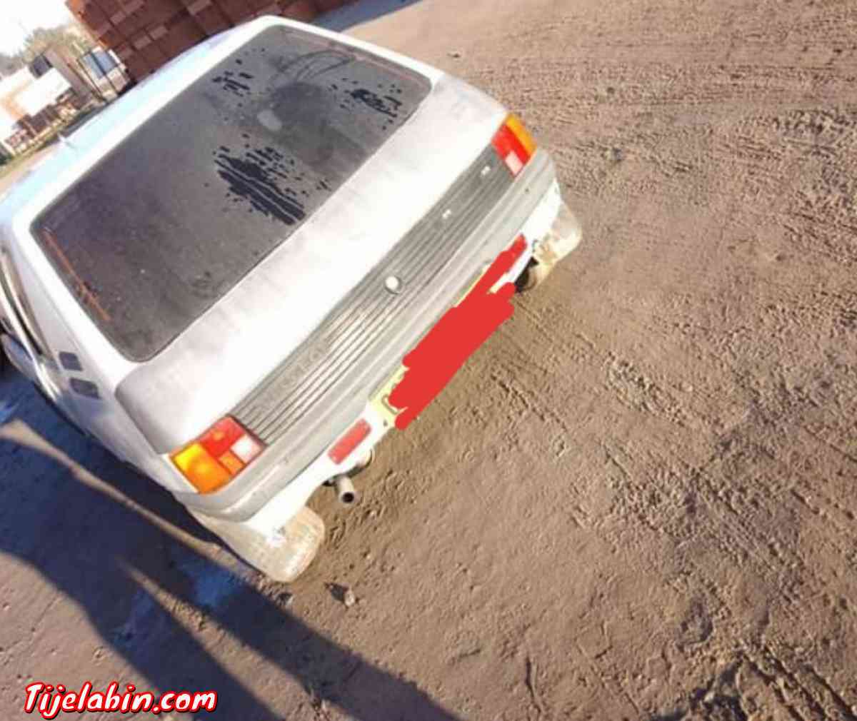 205 moteur couché - Ighil Ali, Béjaïa