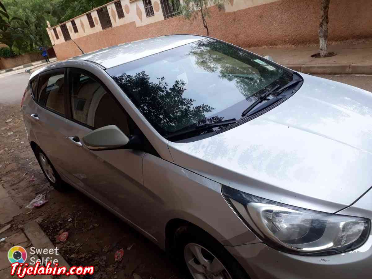 accent RB Hyundai 2011 - Ain Deheb, Tiaret - Tijelabin