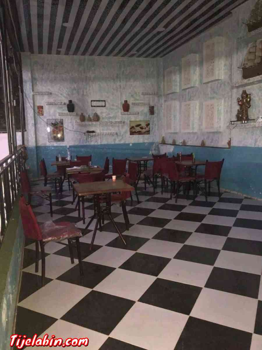 مطعم و ارض ا - Tlemcen, Tlemcen - Tijelabin