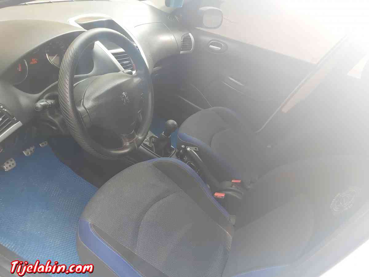 voiture - Sougueur, Tiaret - Tijelabin