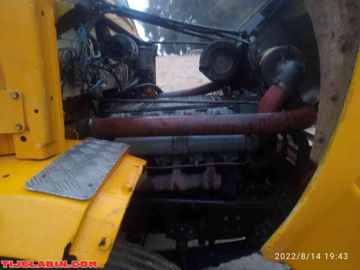 شاحنة صهريج 2005  كلش مارش منهارك خدام - Ain Taya, Alger - Tijelabin