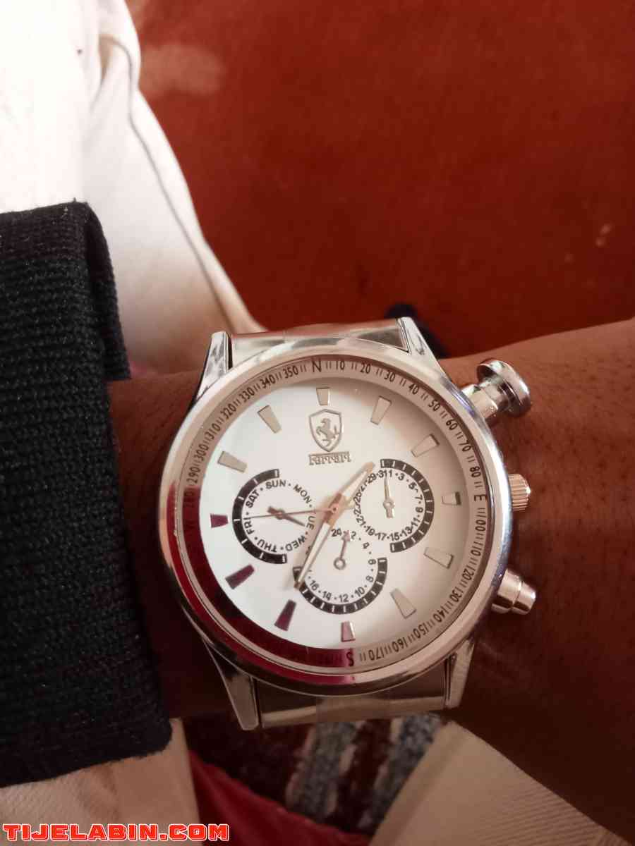 ساعة شابة بزاف - Tlemcen, Tlemcen - Tijelabin