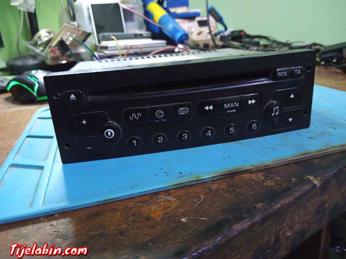 مذياع سيارة بيجو 206/207 - Ras El Aioun, Batna - Tijelabin