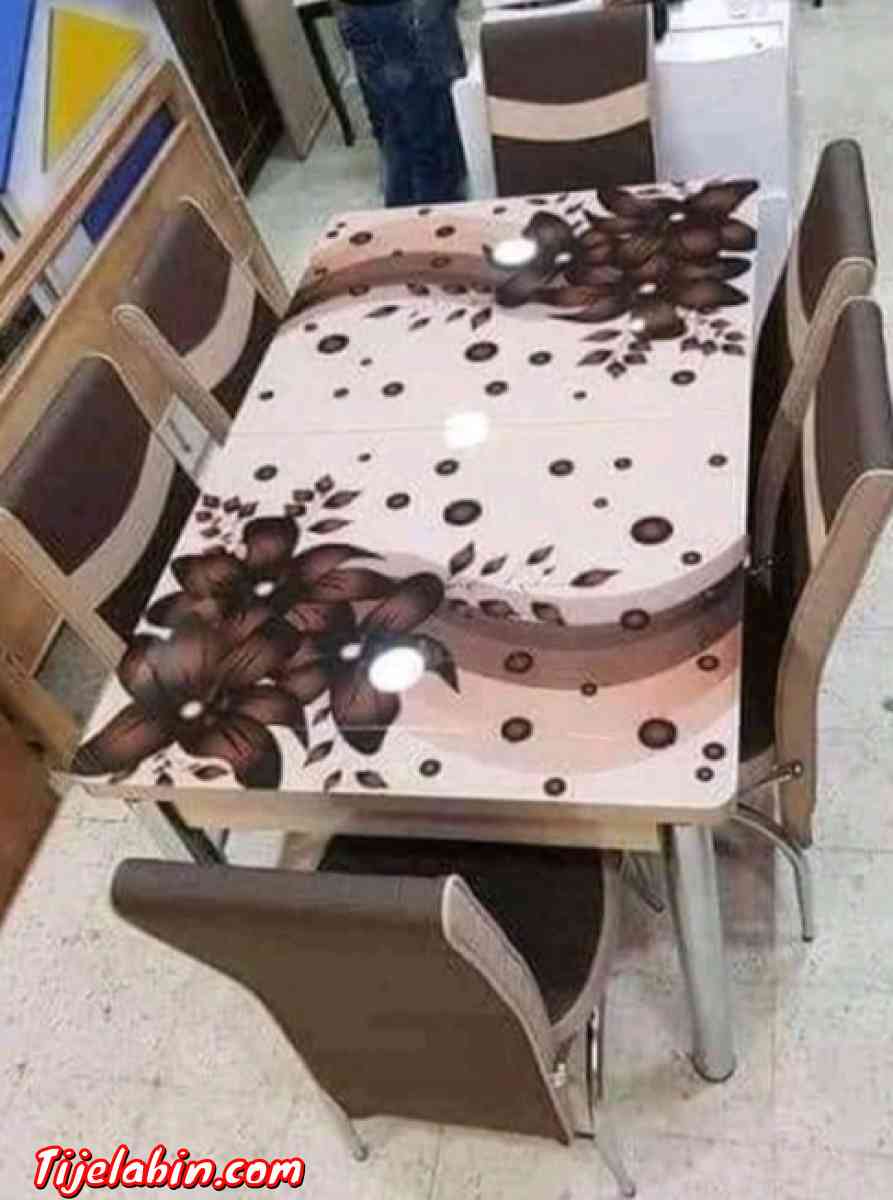 table extensible - Ouled Yaich, Blida - Tijelabin