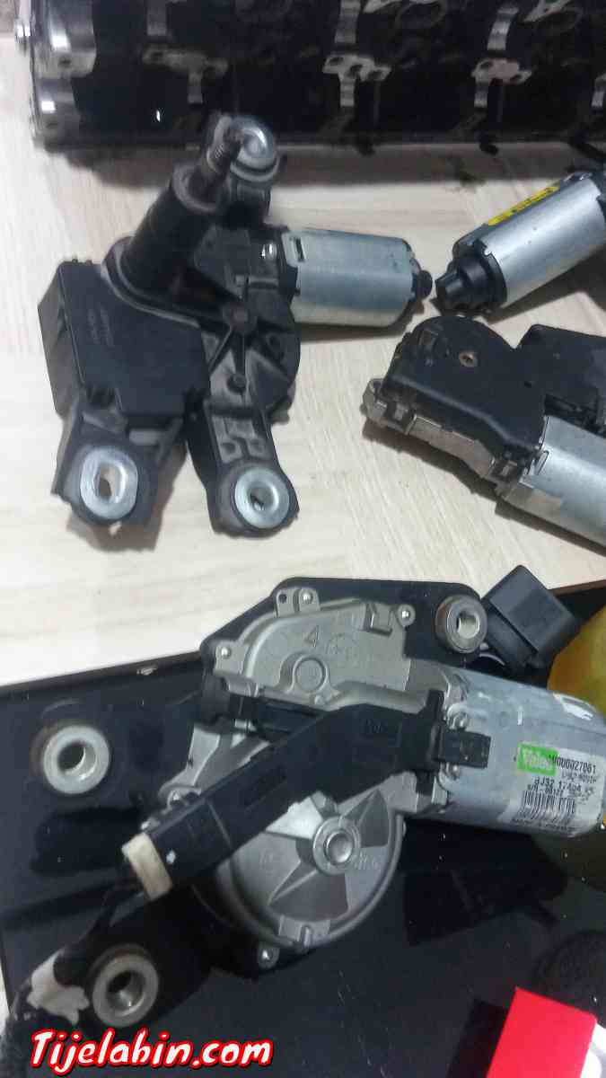 قطع الغيار الالمانية لاكاص دورجين - Alger Centre, Alger - Tijelabin