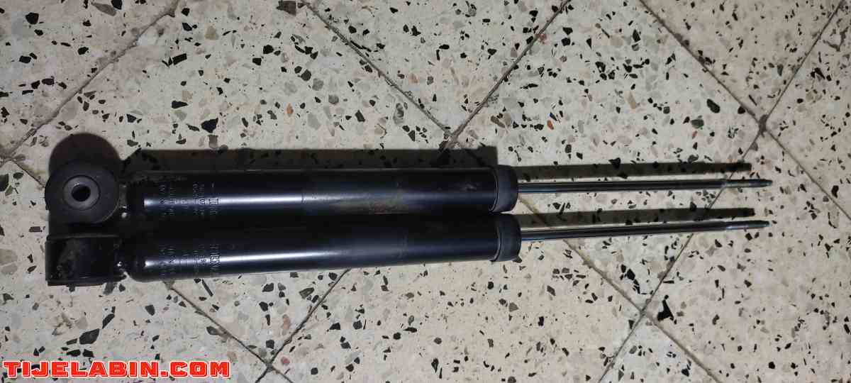 amortisseurs arrière clio campus d'origine - Alger Centre, Alger