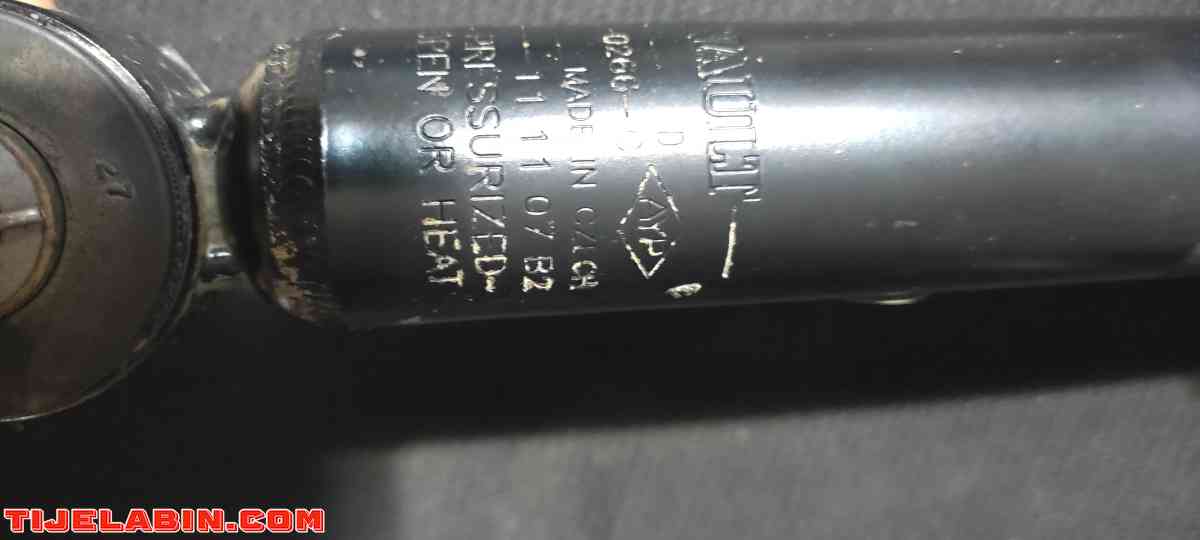 amortisseurs arrière clio campus d'origine - Alger Centre, Alger - Tijelabin