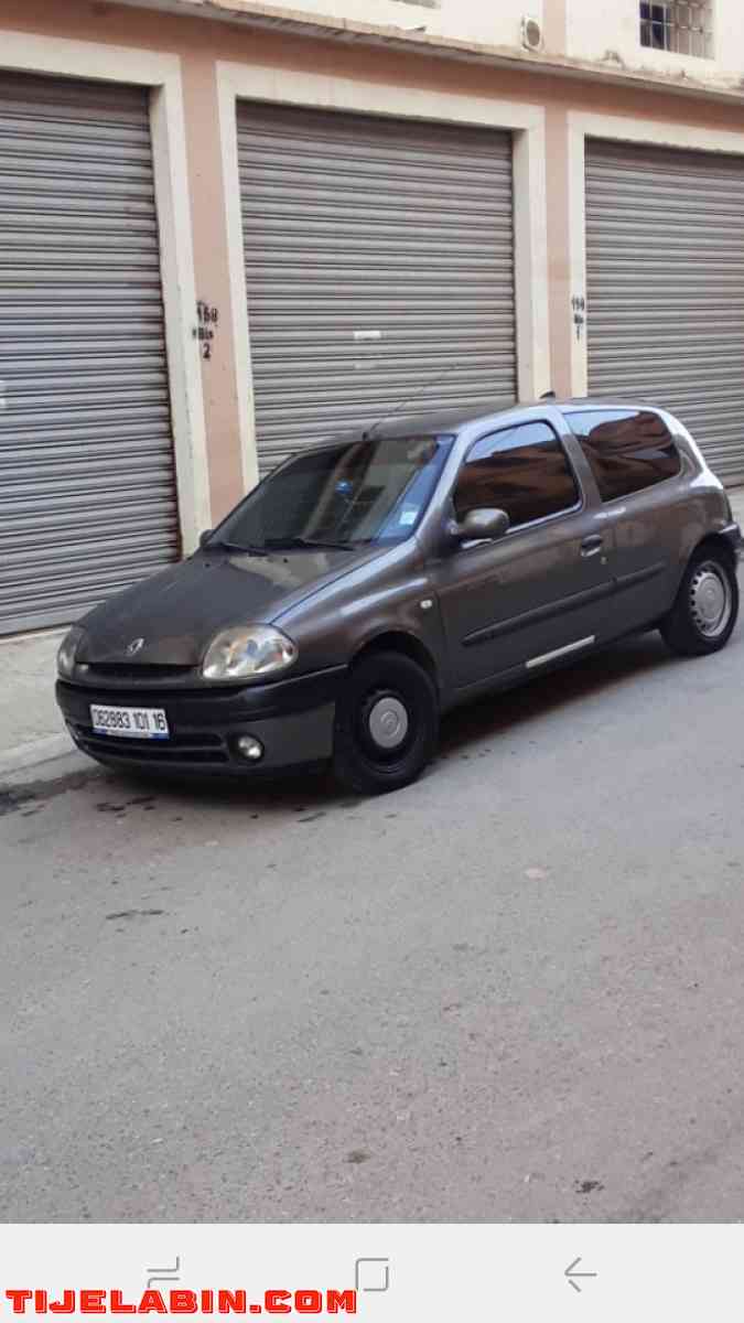 clio dabza - Djasr Kasentina, Alger