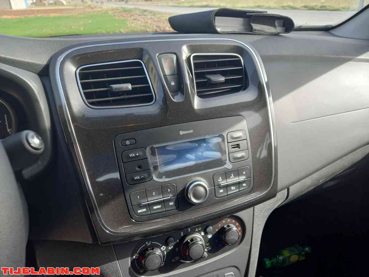 سيارة رونو لوقان 2022 - Bir Haddada, Setif - Tijelabin