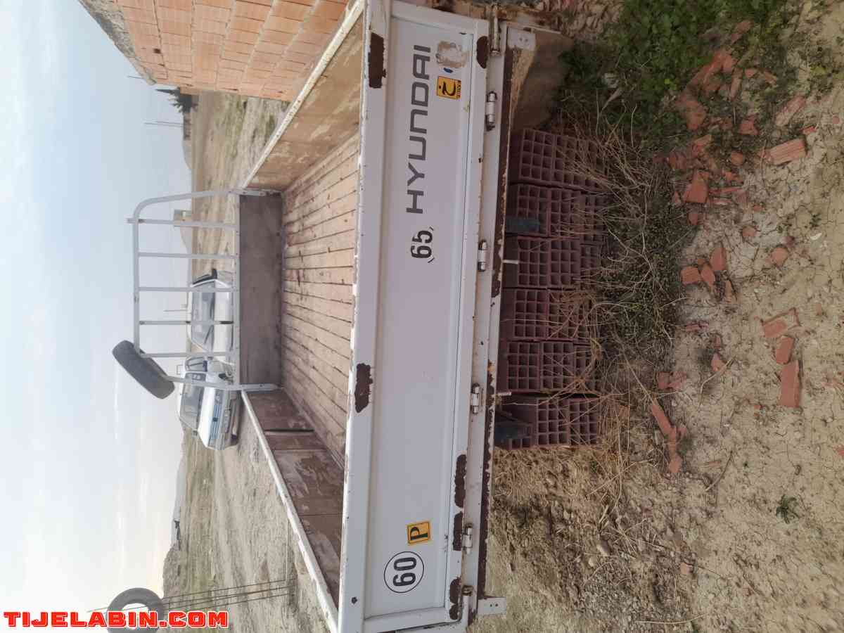 مقطورة شاحنة - Cheniguel, Medea - Tijelabin