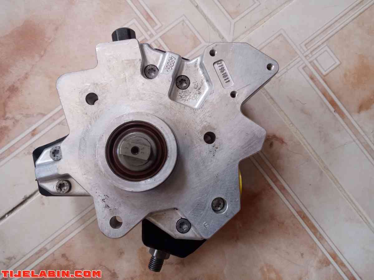 pompe HP CRDI hundai sentafe ou kia Sportage Tucson ext - Ain Benian, Alger - Tijelabin